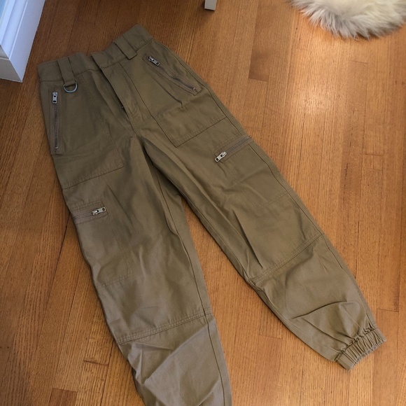 ARITZIA TNA Cargo Jogger Tan ‘XS’ - Picture 6 of 13